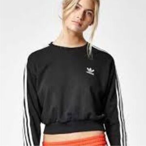Adidas Crew Neck Cropped Sweatshirt Sz L
